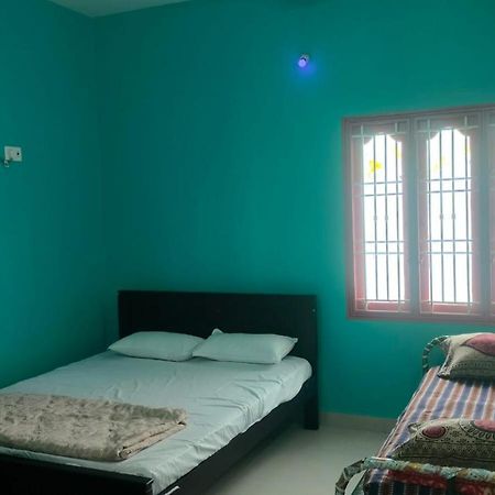 Dmg -1 Homestay Tiruvannāmalai Exteriör bild